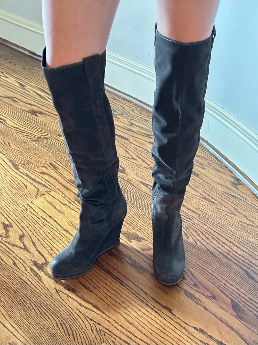 JPK Dark Brown Suede Over-the-Knee Platform Boots NWOT Size 40🌸
